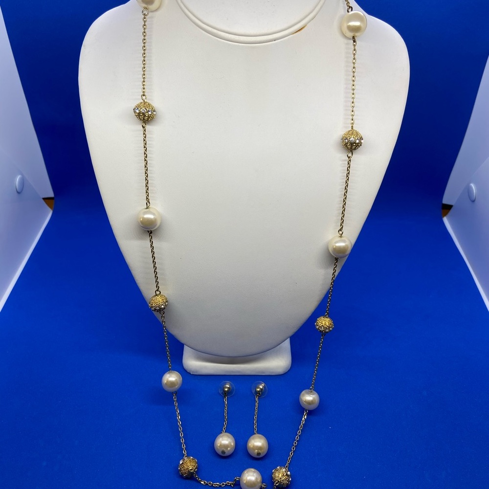 Pearl Necklace Set